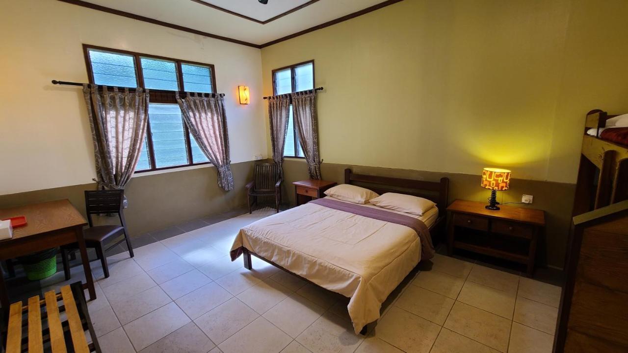 Sepilok B&B Exterior photo