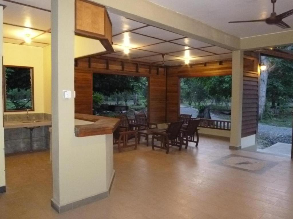 Sepilok B&B Exterior photo